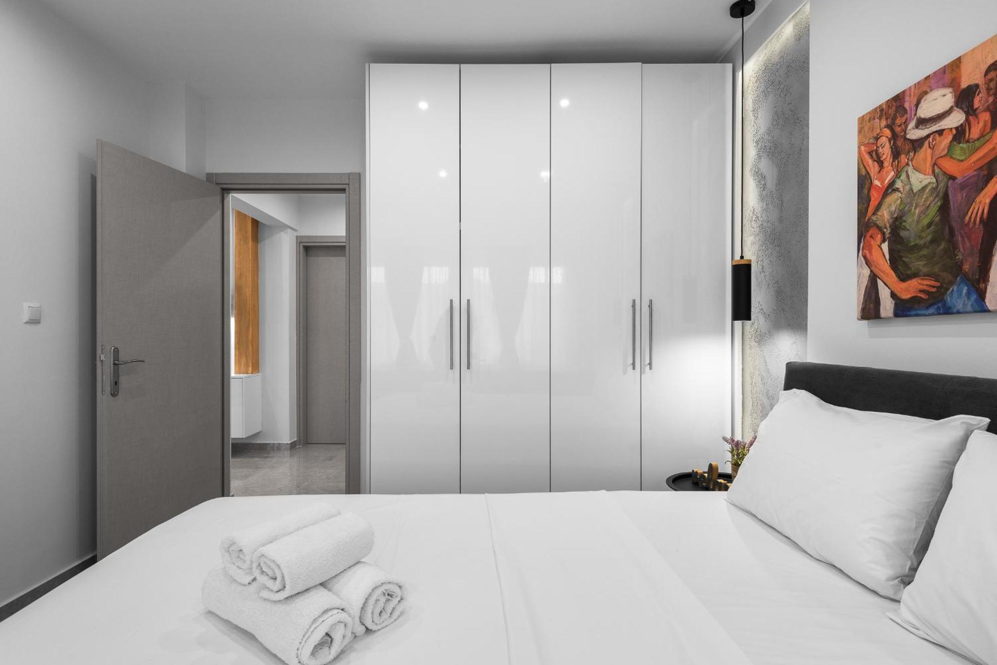 Wood N White, Nilie Hospitality Mgmt Apartamento Tessalónica Exterior foto